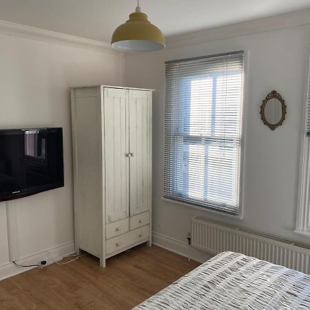 Modern Coastal Cottage 5 Minutes From The Ocean -Pet Friendly Ramsgate Extérieur photo