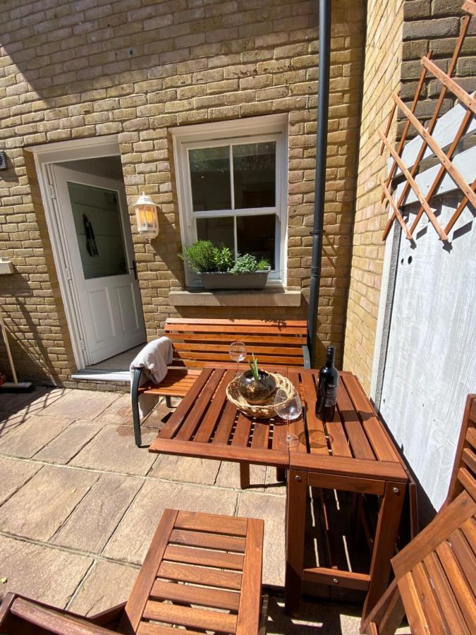 Modern Coastal Cottage 5 Minutes From The Ocean -Pet Friendly Ramsgate Extérieur photo